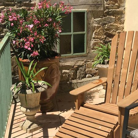 Appartement De 1634 Avec Balcon Au Sud Sur Jardin En Plein Coeur Historique Tréguier Exterior foto